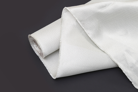 8 Gewebe-Glasfasergewebe-Hitzeschilder H Satinless Fiberglas verstärkte