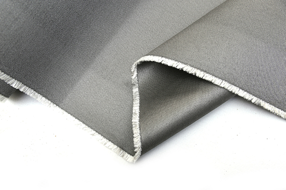 Edelstahl-Draht PU beschichtete Fiberglas-Gewebe 0.7mm für Feuer-umfassende Rauch-Vorhänge